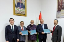 مسائل مربوط به همکاری علمی و تاریخی در دیدار با هیئت آکادمی تحقیقات مالزی در دوشنبه بررسی شد