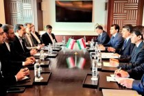 تاجیکستان و ایران در مورد گسترش همکاری‌های صنعتی و تجاری به توافق رسیدند