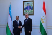 مسئله گسترش همکاری بین تاجیکستان و ازبکستان در زمینه آموزش و علم بررسی شد