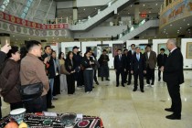 روزنامه‌نگاران قرقیز در موزه ملی با تاریخ و فرهنگ تاجیکستان آشنا شدند