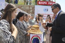 تاجیکستان به عنوان مرکز آب، دولت‌ها، آژانس‌های سازمان ملل، مؤسسات مالی و جامعه علمی را متحد می کند