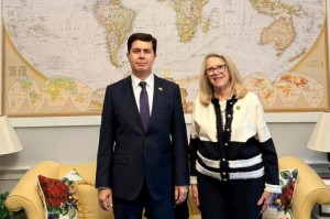 Voh-rii_Safiri_-um-urii_To-ikiston_bo_vakili_Kongressi_SHMA