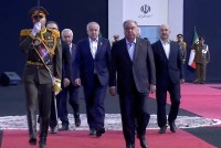 امامعلی رحمان، رئیس جمهور جمهوری تاجیکستان در مراسم ادای احترام و وداع با آیت الله سید علی خامنه‌ای، رهبر سابق جمهوری اسلامی ایران شرکت کردند