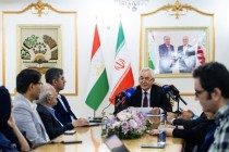 در تهران به مناسبت سی و پنجمین سالگرد استقلال دولتی تاجیکستان کنفرانس مطبوعاتی برگزار شد