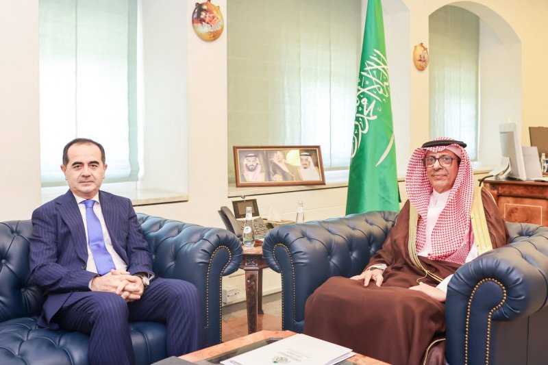 Mulo-ot_bo_muovini_vaziri_kor-oi_hori-ii_Arabistoni_Saud-