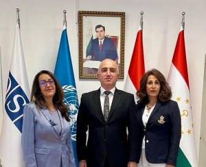 Voh-r-bo-Prezidenti-Assotsiatsiyai-tabiboni-Avicenna-