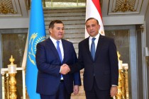بیستمین نشست کمیسیون بین دولتی همکاری اقتصادی تاجیکستان و قزاقستان در دوشنبه برگزار شد