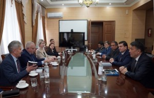 Mulo-oti_-obil-on_Hushvahtzoda_bo_Safiri_Rusiya_dar_To-ikiston_Semyon