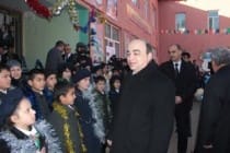 Шукурджон Зухуров поздравил воспитанников одной из столичных школ-интернатов