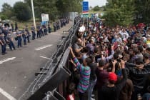 Экзистенциальная угроза: что будет с Европой под напором беженцев