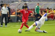 Юноши Таджикистана одержали волевую победу над сверстниками из Казахстана
