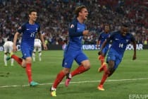 Сборная Франции вырвала победу у Албании и вышла в плей-офф Евро-2016