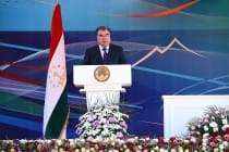Выступление  Лидера нации на церемонии сдачи в эксплуатацию железной дороги Душанбе-Кургантюбе-Куляб