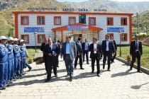 Лидер нации посетил лыжно-туристический комплекс «Сафед-Дара» в Варзобском районе