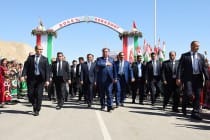 Президент страны открыл первую очередь автодороги Восе-Ховалинг