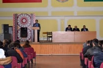 Студентам РТСУ разъяснили основные положения Послания Президента Таджикистана Эмомали Рахмона