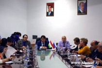 Таджикские и российские эксперты обсудили опыт Таджикистана в восстановлении общественного мира и согласия
