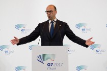 Глава МИД Италии: «Россия не должна быть изолирована»