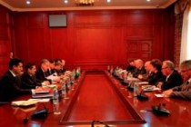 Члены парламентской группы дружбы Германии и Центральной Азии посетили МИД Таджикистан