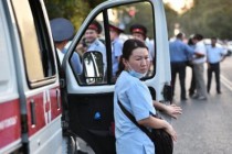 В киргизском городе Ош пять человек госпитализировали после падения карусели