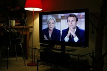 Политолог оценил результаты дебатов Макрона и Ле Пен