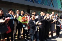 В Душанбе прибыла официальная делегация деятелей культуры Узбекистана