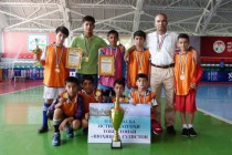«Футзал – в школы»: столичные школьники выиграли путевку в лагерь «Шохин»