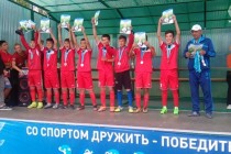 Истаравшанские гимназисты выиграли турнир «Море футбола» в Чолпон-Ате
