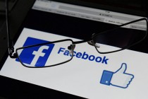 «Facebook» планирует усилить борьбу с фейковыми новостями