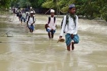 На востоке Индии 91 человек погиб и 9,6 млн пострадали от наводнений