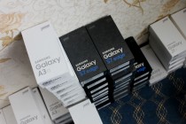 Пресечена контрабанда 553-х мобильных телефонов «Samsung Galaxy» на севере Таджикистана
