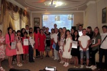 Российские учителя по разным предметам прибывают для преподавания  в школах Таджикистана
