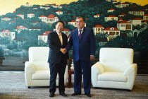 Президент страны Эмомали Рахмон встретился с Президентом горнодобывающей  компании  Зиджин Чэном Джином Хэ