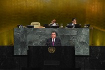 Эмомали Рахмон: «Правительство Таджикистана продолжает предпринимать конкретные шаги по борьбе с современными вызовами и угрозами»