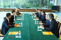 Президент Таджикистана Эмомали Рахмон встретился с Вице-президентом технологической компании «Хуавей» госпожой Линь Жуйци