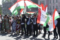 О ПОГОДЕ:   сегодня,   в праздничный  день, таджикистанцев  ожидает солнечная  погода
