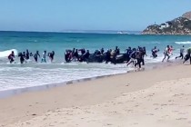 У берегов Испании спасли 61 мигранта