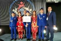 Таджикские школьники показывают свои знания на Межгосударственном слёте юных инспекторов дорожного движения