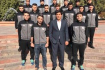 Сборная Таджикистана по футзалу отправилась в иранский Тебриз