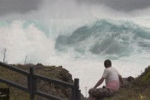 Мощный тайфун «Лан» приближается к берегам Японии