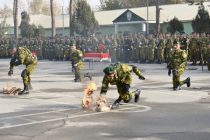 400 новобранцев Пограничных войск ГКНБ РТ приняли присягу на верность Родине