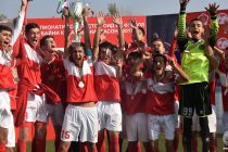 Юношам «Истиклола» вручены золотые медали за победу в чемпионате Таджикистана по футболу