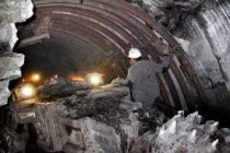Более 900 горняков оказались заблокированы в шахте в ЮАР из-за прекращения подачи электроэнергии