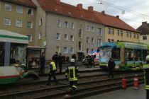 20 человек пострадали в результате столкновения трамваев на западе Германии