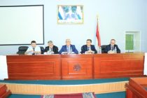 В Душанбе были обсуждены вопросы порядка поступления в учебные заведения среднего и высшего образования на 2018 год