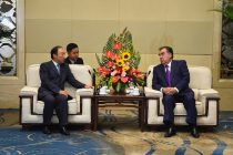 Встреча Лидера нации Эмомали Рахмона с руководителем компании «Чайна глобал» Хуангом Чиеном Ронгом