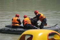 Сотрудники КЧС и ГО спасли тонущего в реке Кафирниган жителя района Рудаки