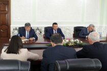 Премьер-министр Республики Таджикистан Кохир Расулзода встретился с Министром иностранных дел и миграции Палестины Риядом Малики