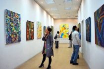 В Душанбе пройдет выставка таджикской художницы, посвящённая женщинам