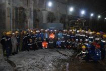 Вручение подарков Созидателя Рогунской ГЭС Эмомали Рахмона 22-м тысячам рабочих сооружения века